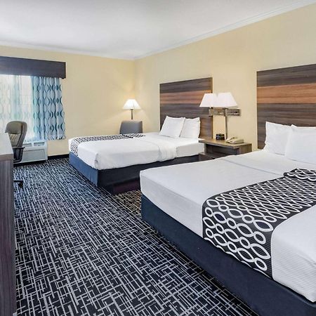 Отель La Quinta By Wyndham Garland Harbor Point Экстерьер фото